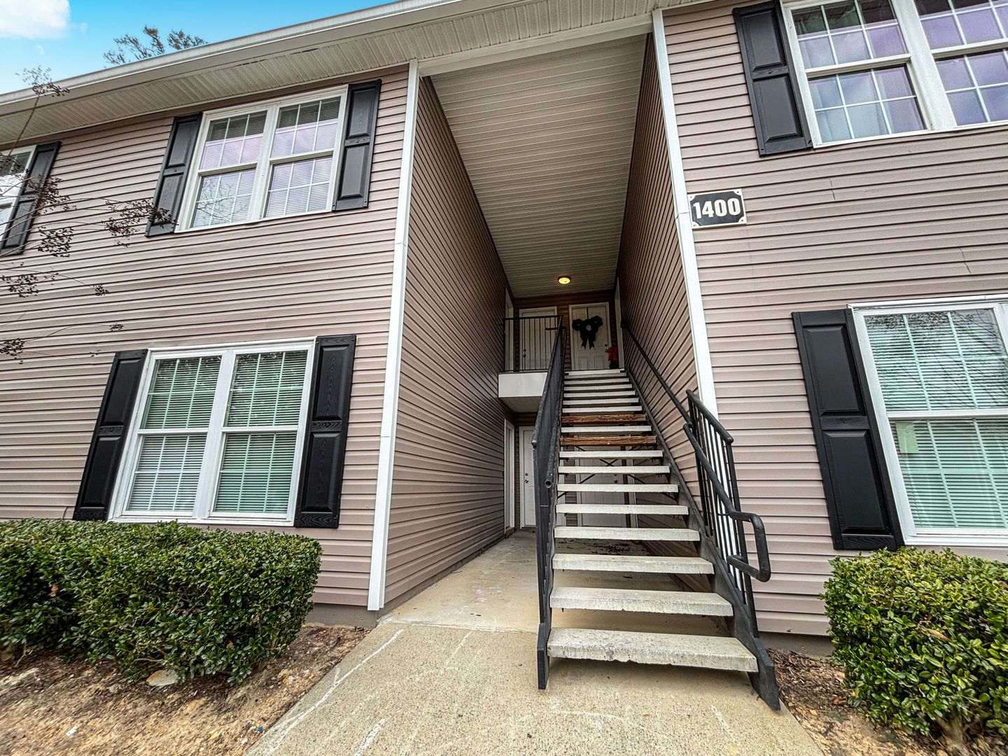 Cartersville House: 1400 Stonehaven Circle Unit 1406