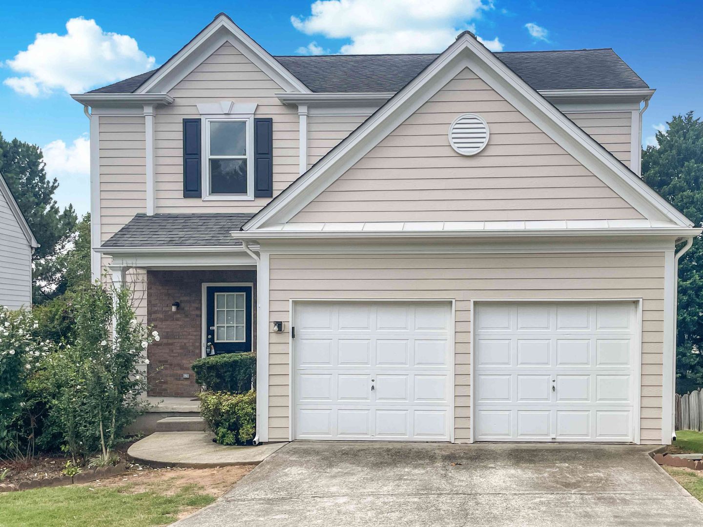 Alpharetta House: 140 Calborne Ct