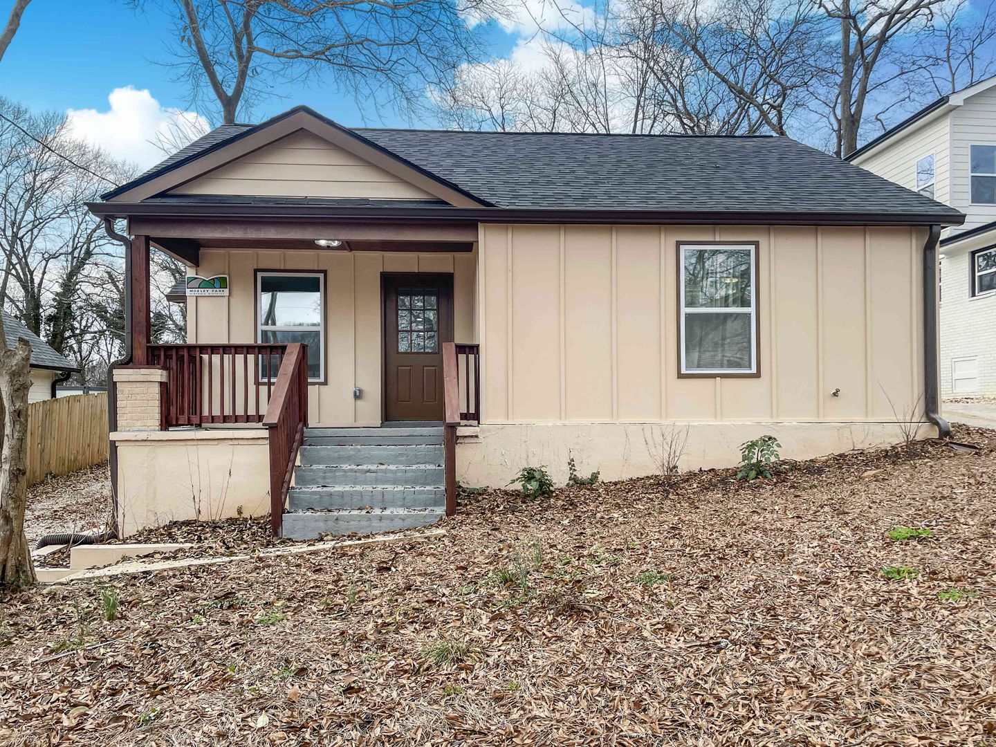 Atlanta House: 167 Racine St SW