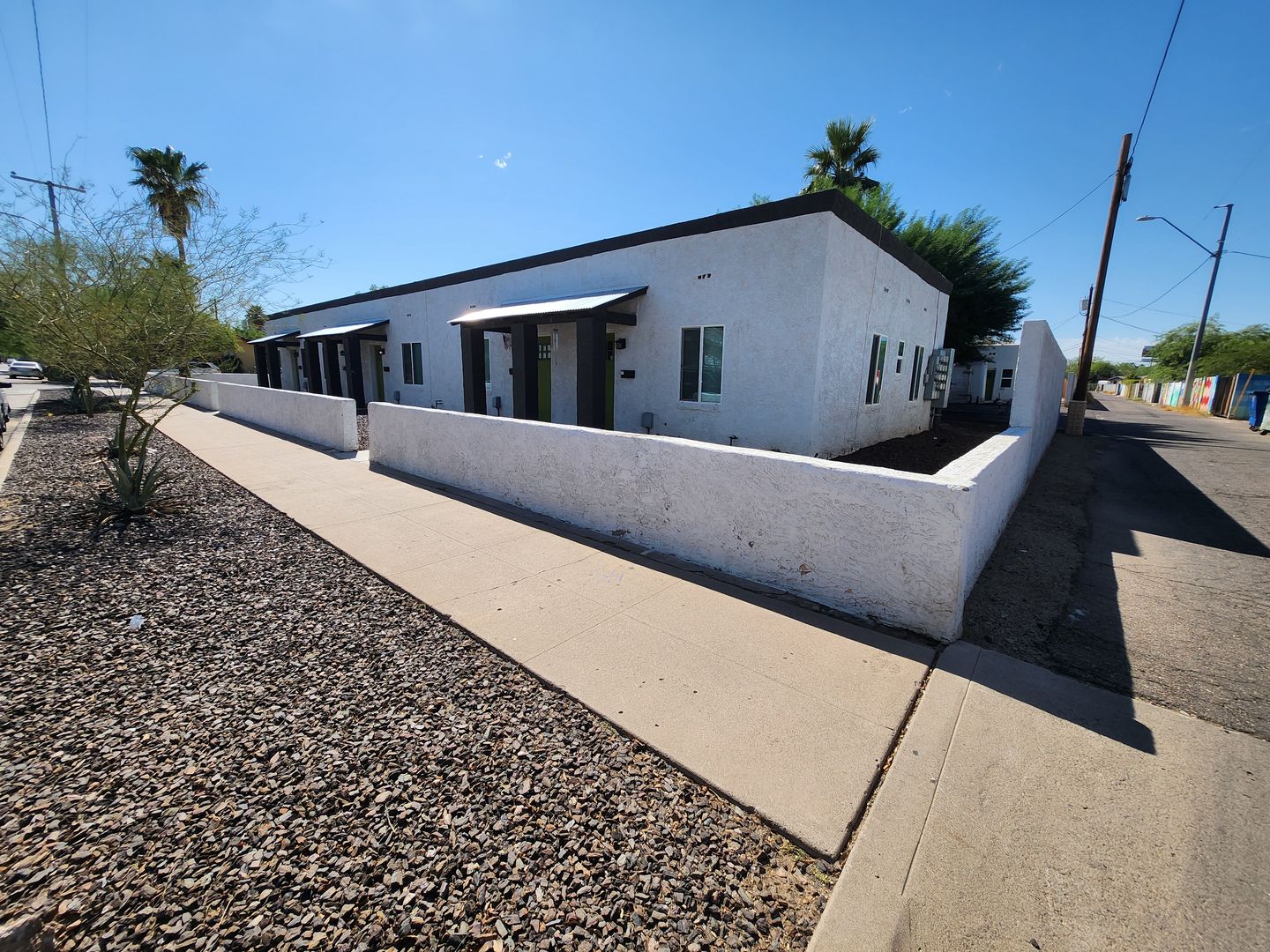 Phoenix Apartment: 646 N. 10th Ave