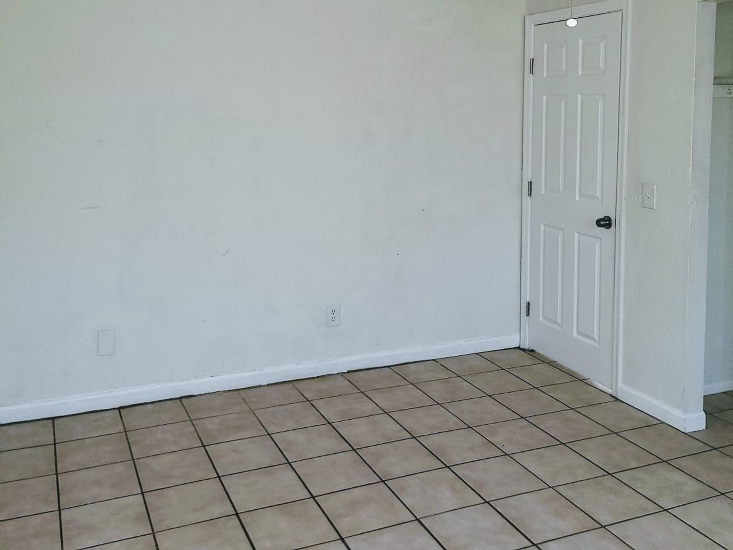 Unfurnished bedroom — representative home at 814 East Siesta Drive.
