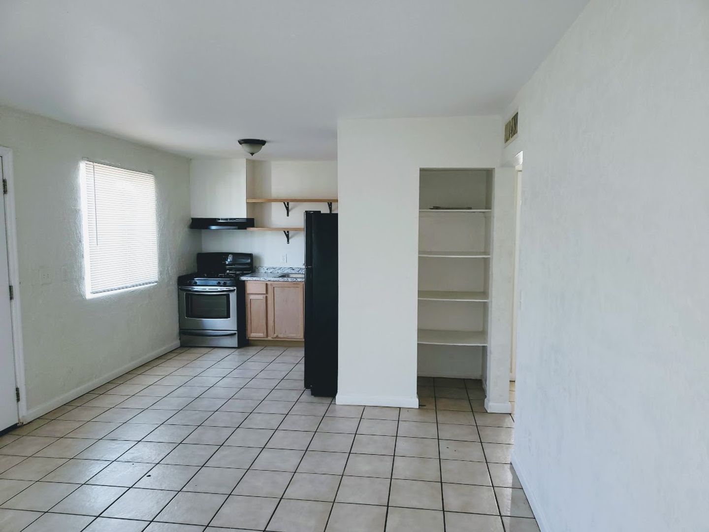 Unfurnished apartment interior — representative home at 814 East Siesta Drive.