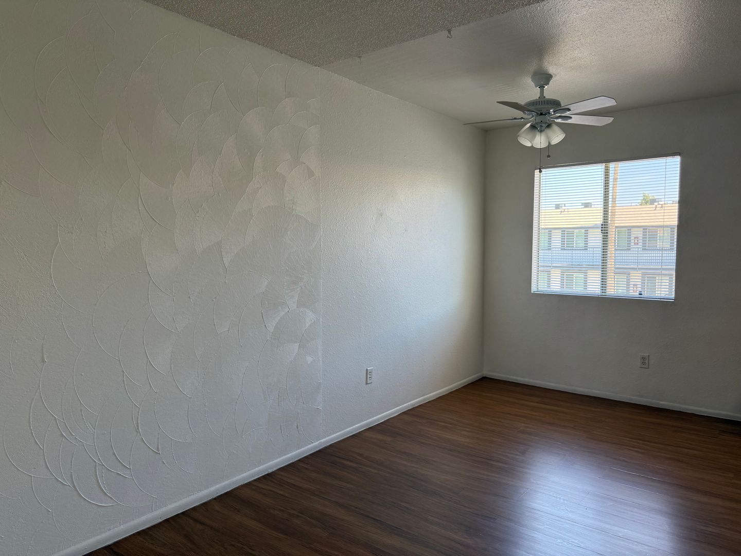 Phoenix Apartment: 1601-1603 W. Denton Ln