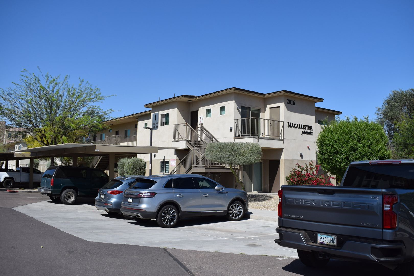 Phoenix Apartment: 2016 W. Orangewood Ave