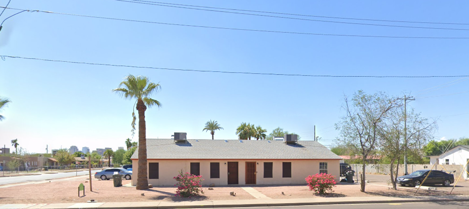 Phoenix Apartment: 1518 E. Filmore St
