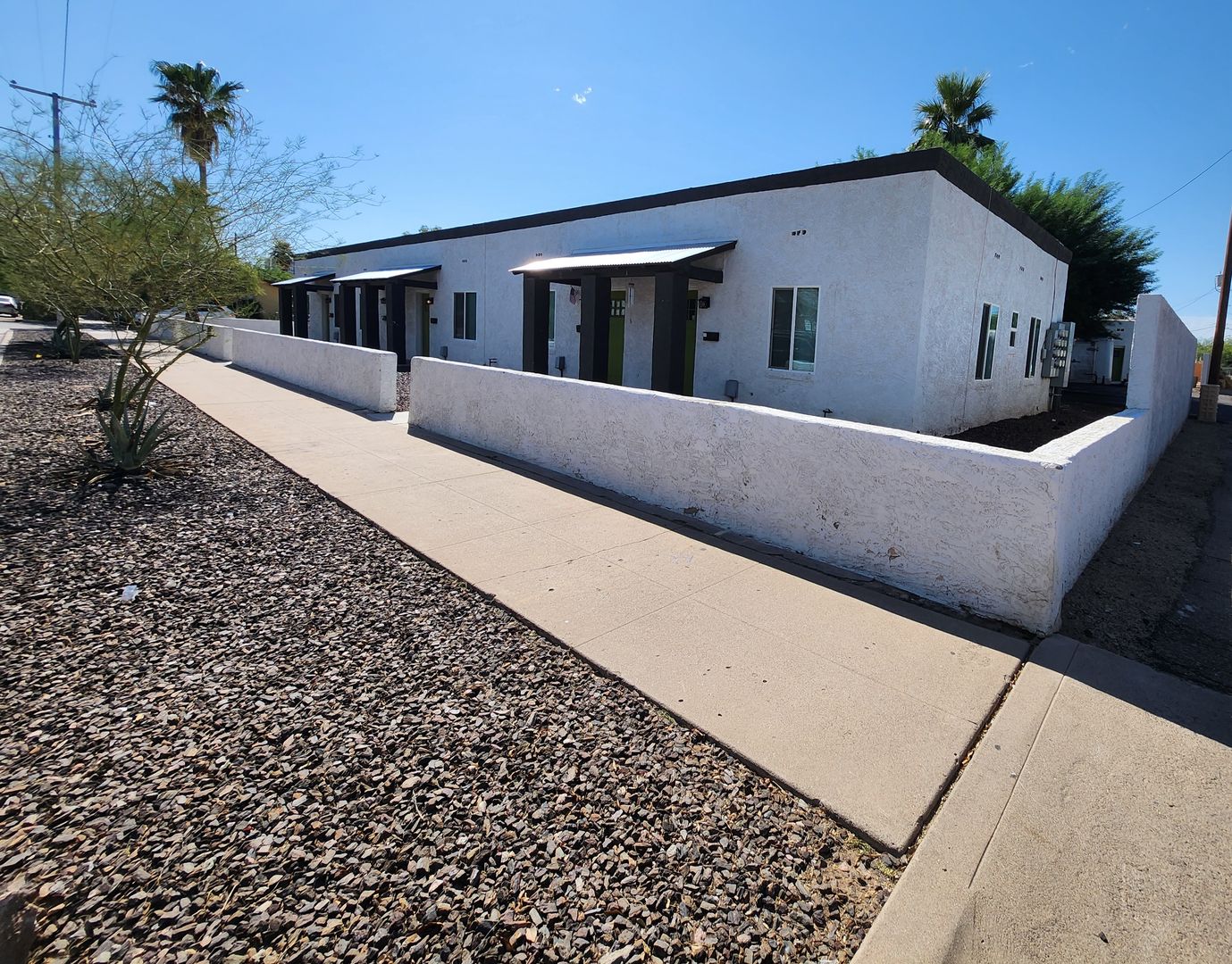 Phoenix Apartment: 646 N. 10th Ave
