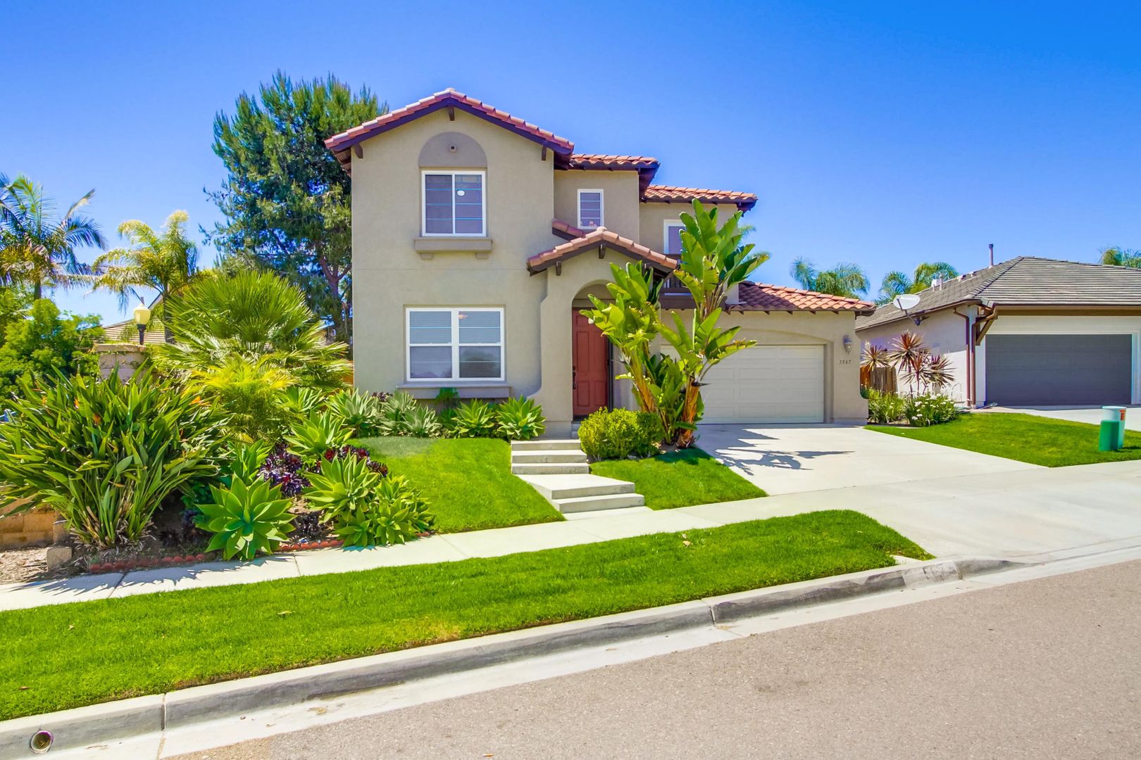 Carlsbad House: 3567 Pebble St
