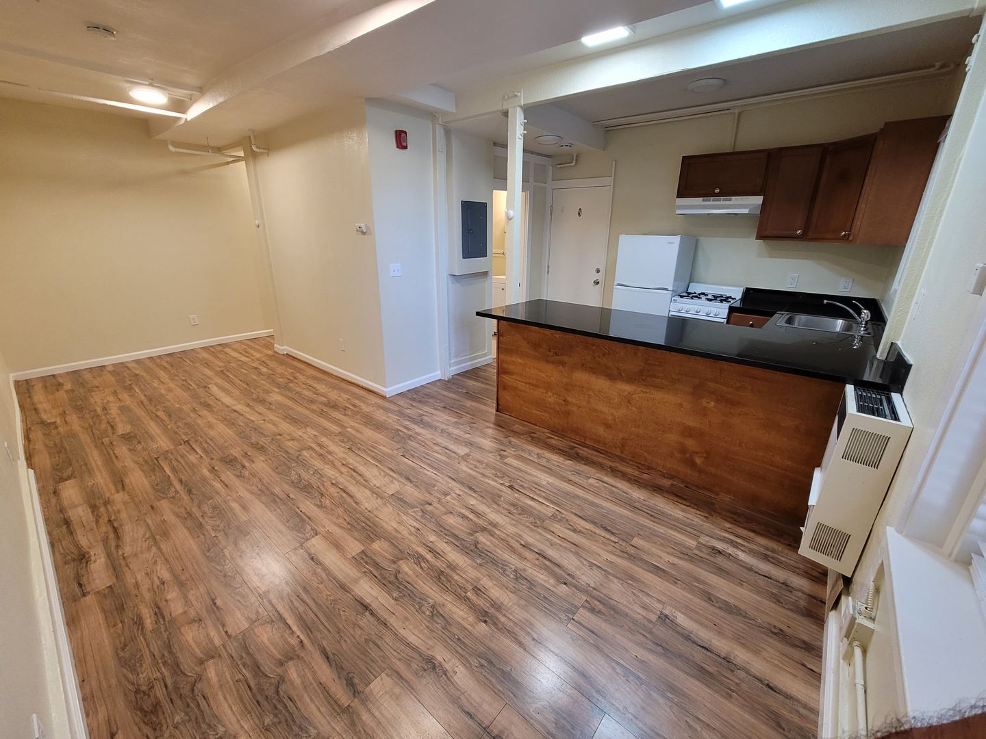 Vallejo Apartment: 545 Georgia St