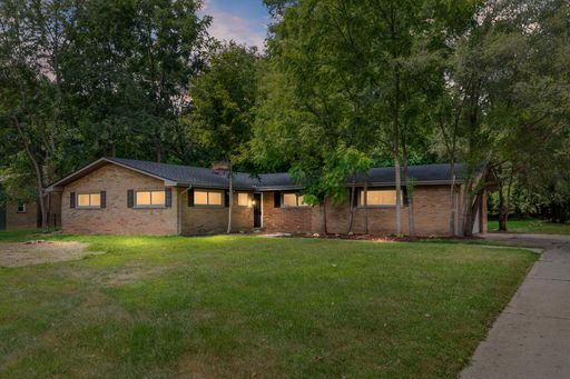 26261 La Muera - Sprawling 3Bed/1.5 Ranch in Farmington Hills – photo 1