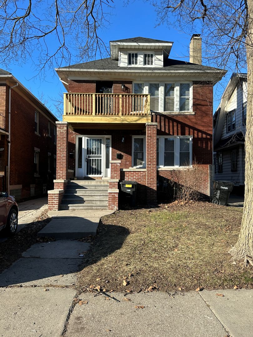 Detroit Apartment: 12061 Cloverlawn St