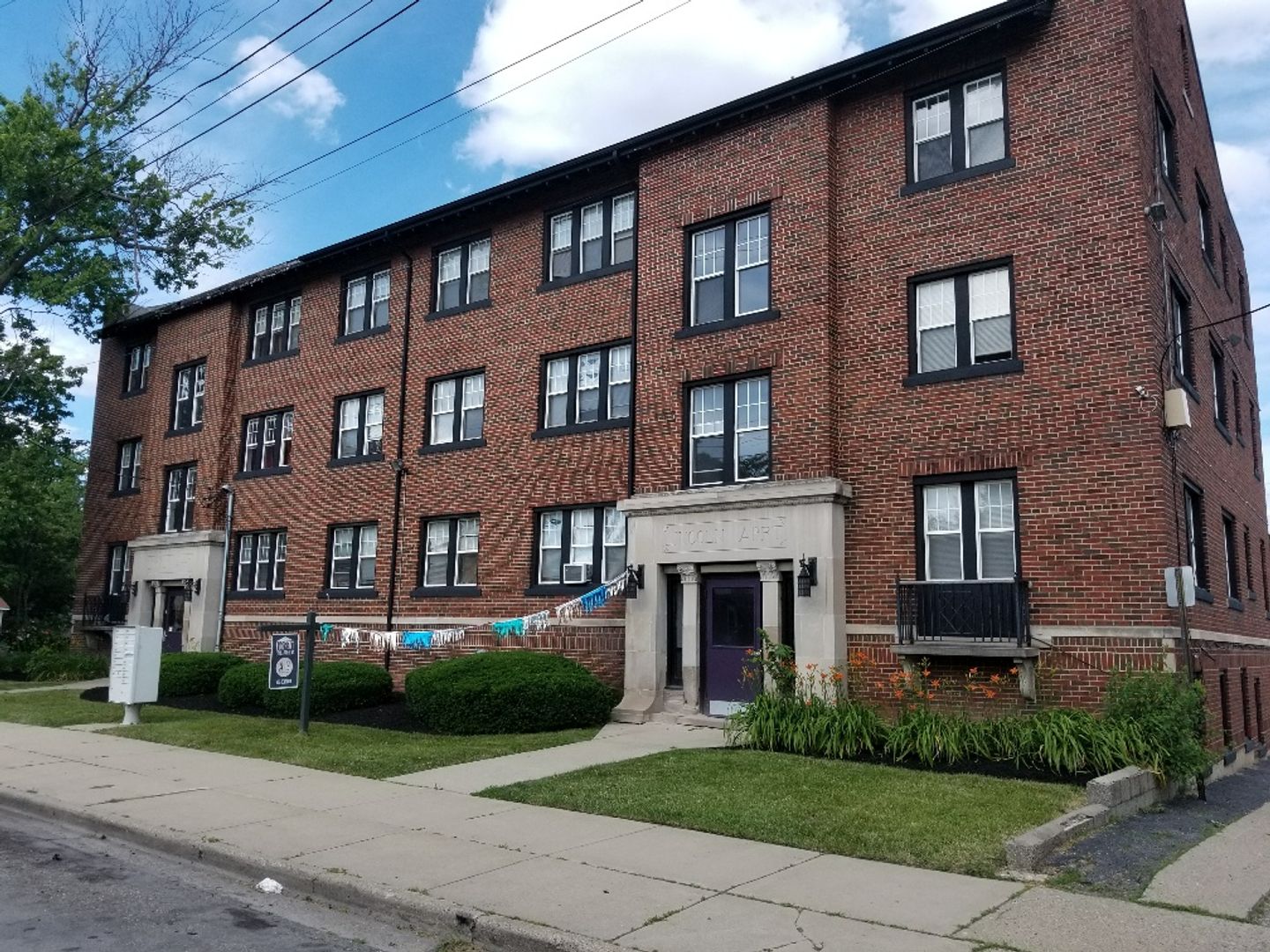 Pontiac Apartment: 18-26 Lincoln St