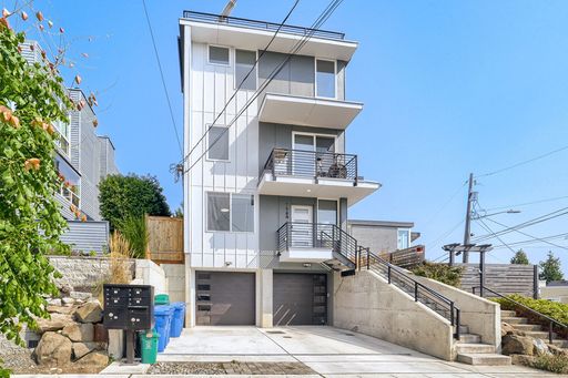 Green Lake Townhome – photo 1