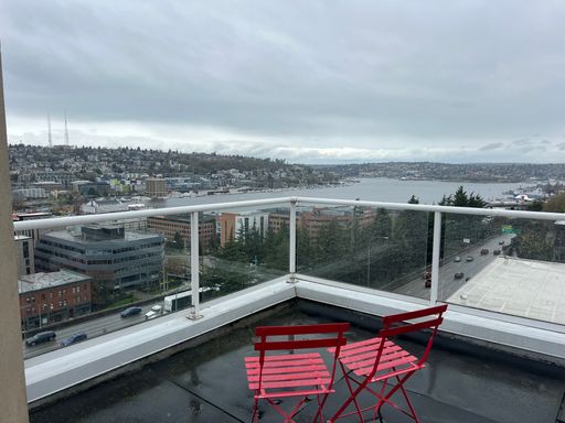 Listing photo thumbnail