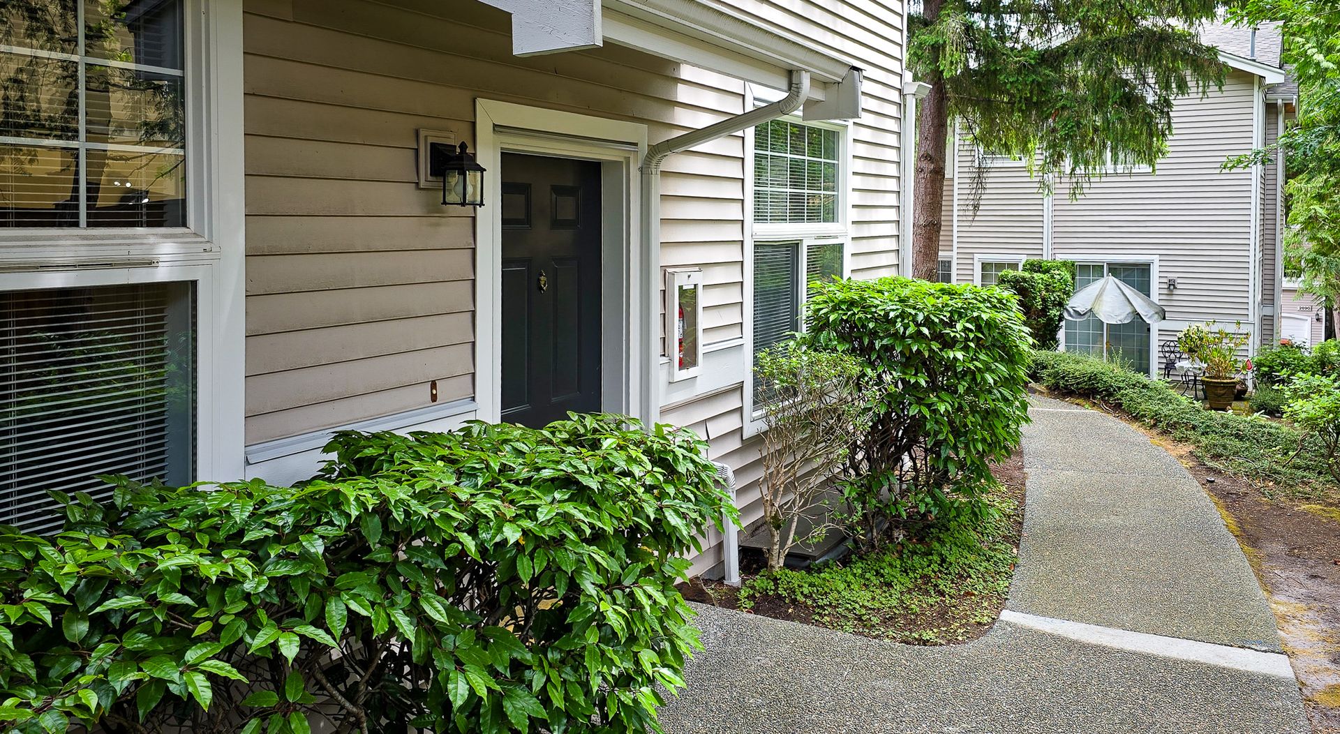 Bellevue Condo: 2070 132nd Ave SE #701