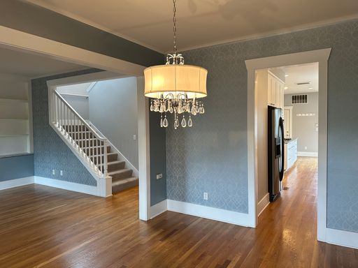 Listing photo thumbnail