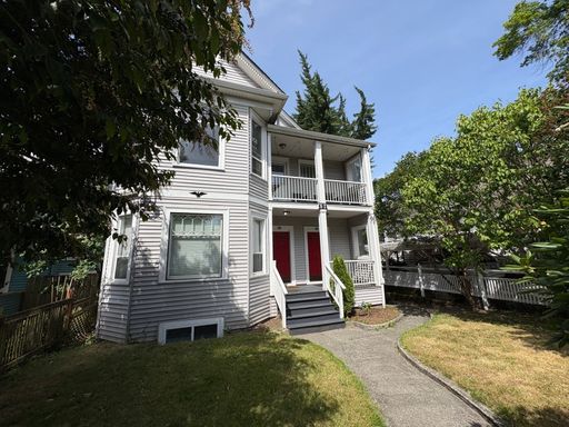 Capitol Hill Apartment – photo 1