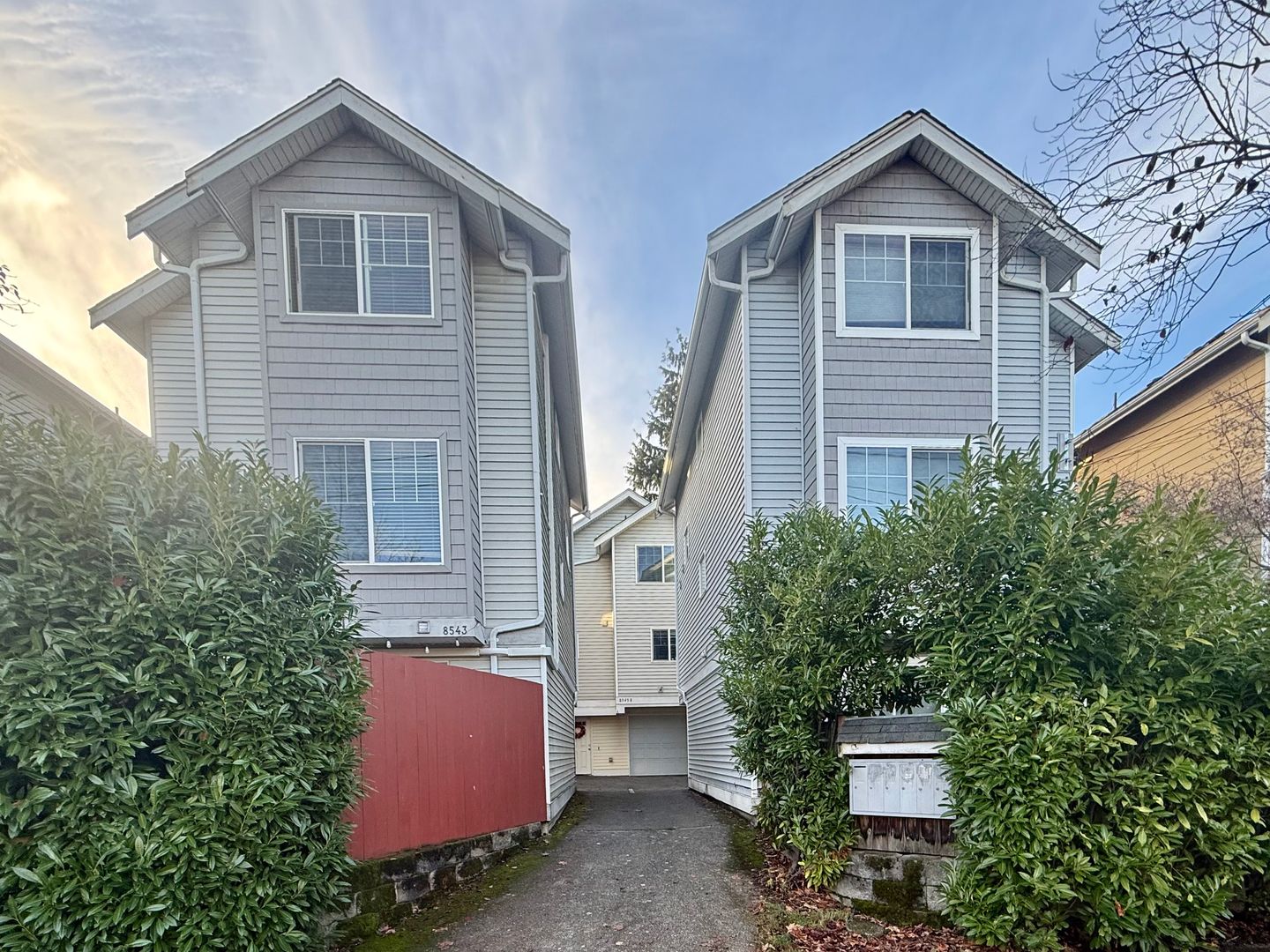 Seattle Townhome: 8545 Stone Ave N Unit A