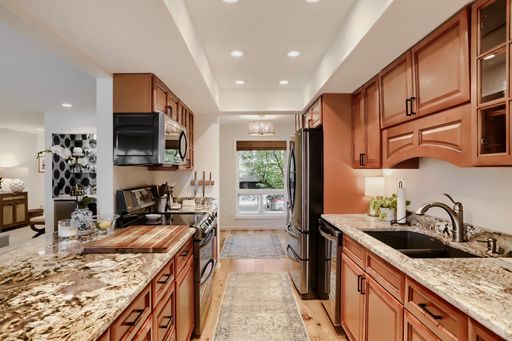 Listing photo thumbnail