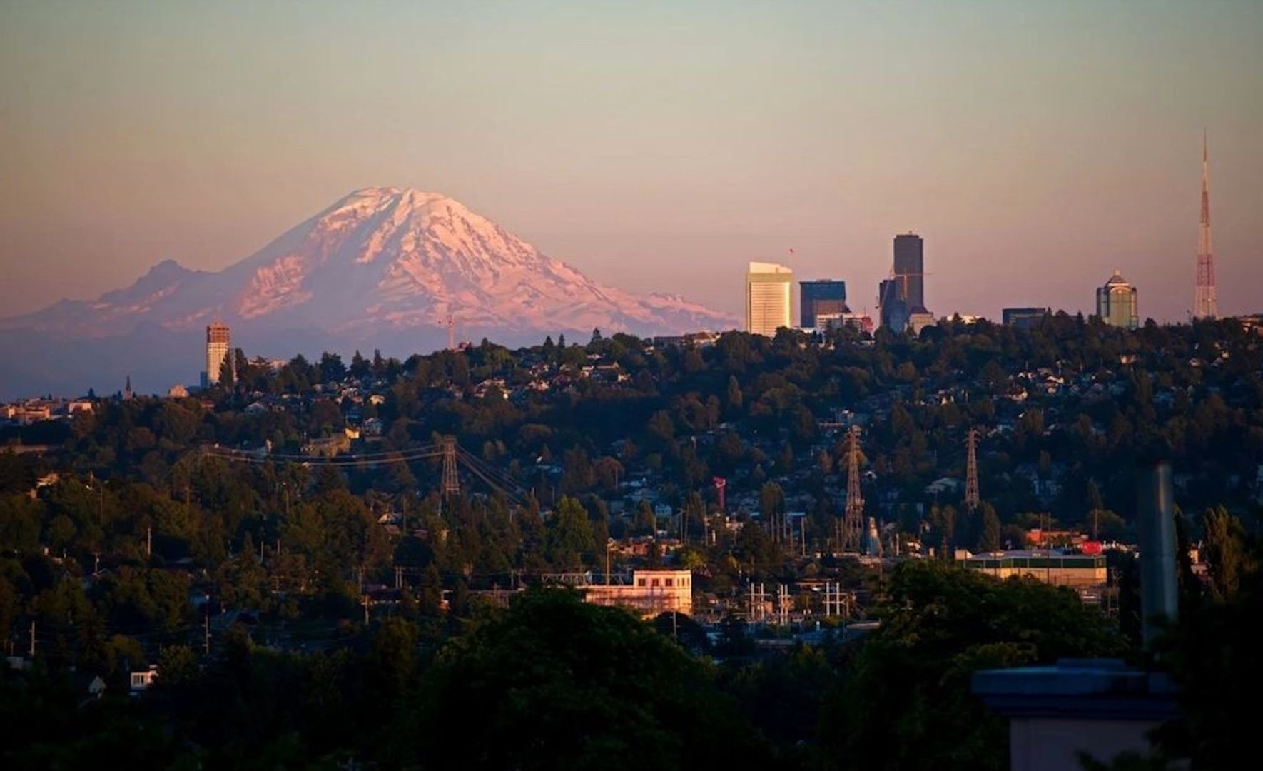 Seattle Townhome: 6705B Mary Ave NW