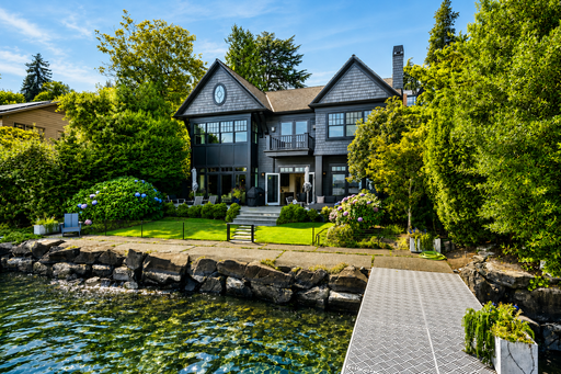 Washington Park Waterfront Home – photo 1