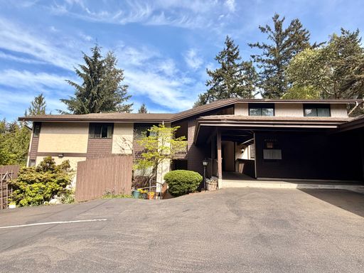 18200 15th Ave NE #102, Shoreline, WA 98155