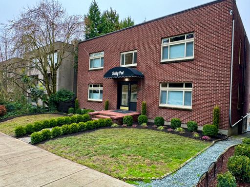 2837 Franklin Ave E - 4, Seattle, WA 98102