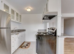 Listing photo thumbnail