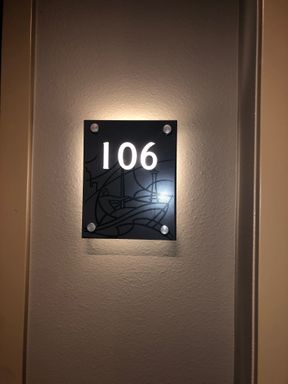 Listing photo thumbnail