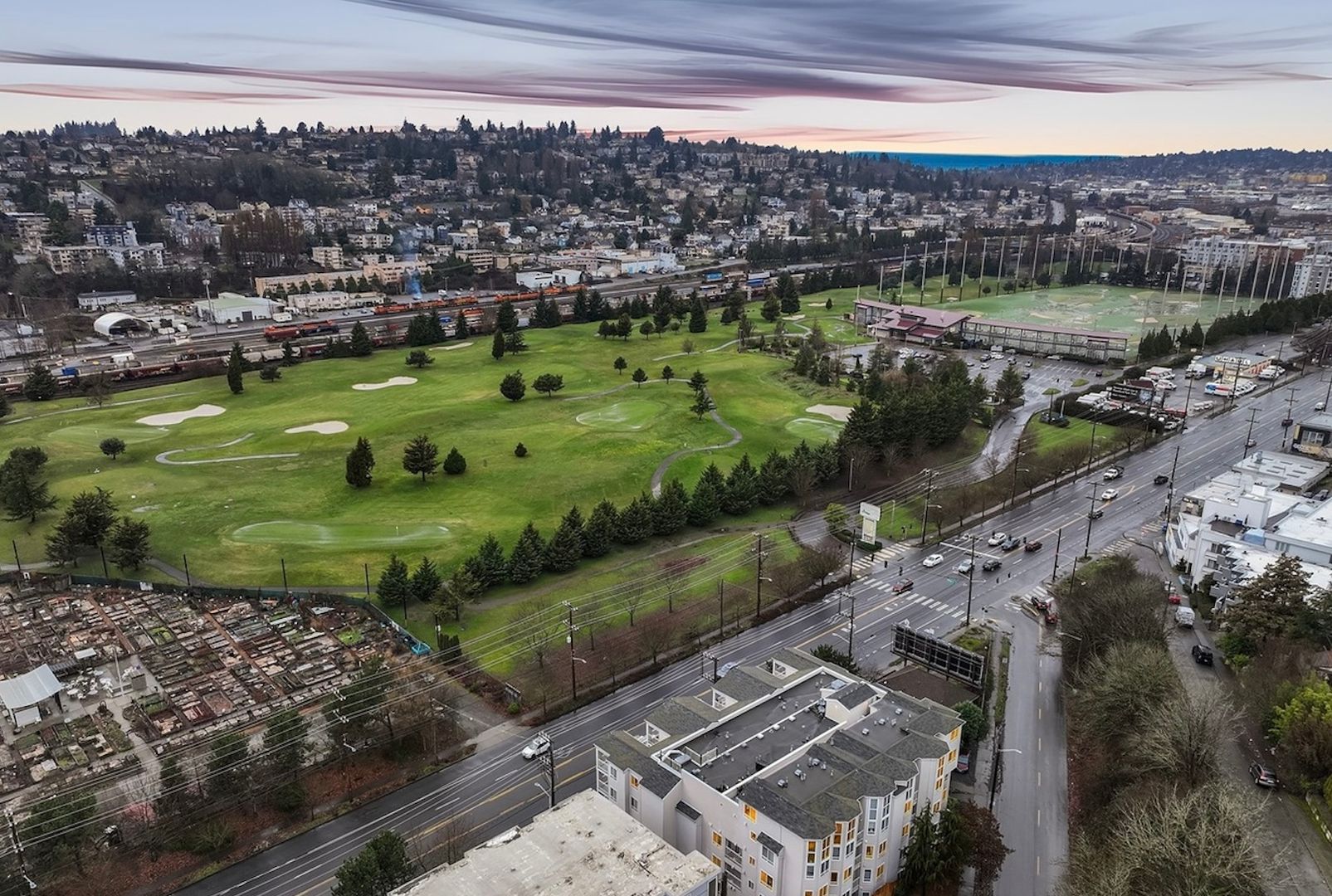 Seattle Condo: 2530 15th Ave W #410