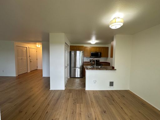 Listing photo thumbnail