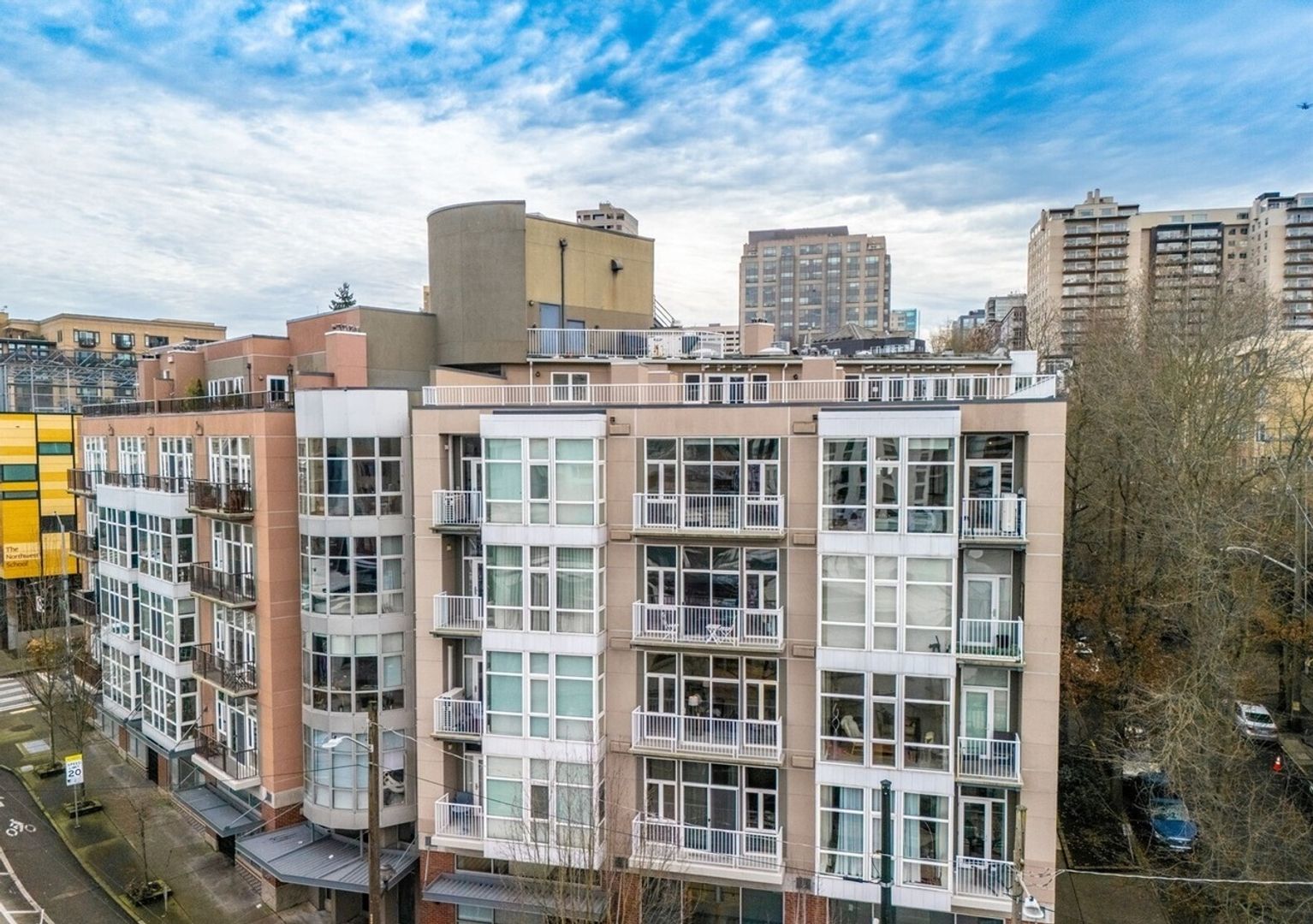 Seattle Condo: 303 E Pike St #402