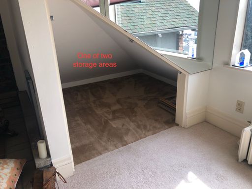 Listing photo thumbnail