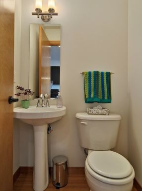 Listing photo thumbnail