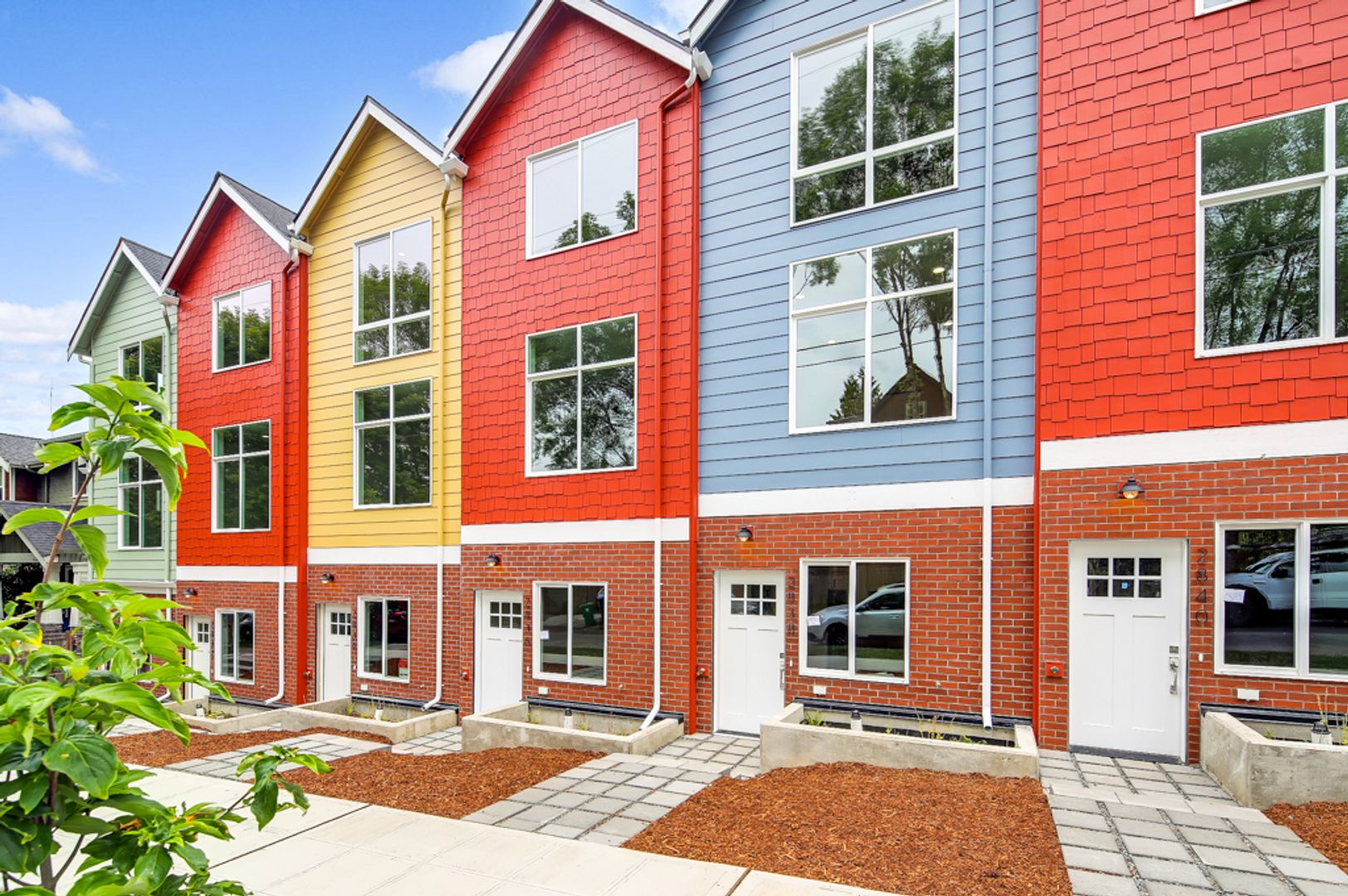 Seattle Townhome: 2830 E Spring St