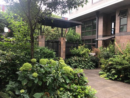 1700 N. Northlake Way #106, Seattle, WA 98103