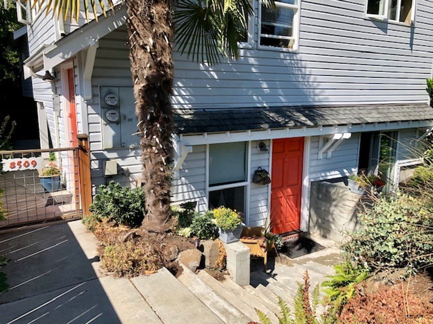 Seattle Apartment: 8509 29th Ave NW