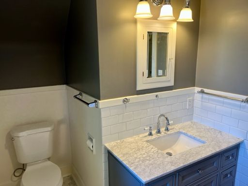 Listing photo thumbnail