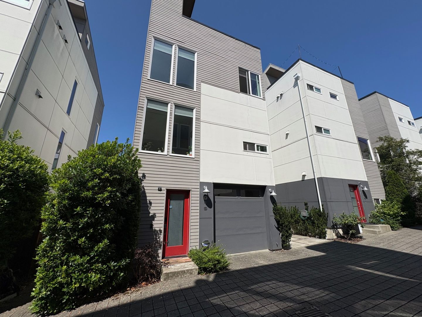 Seattle Townhome: 919 29th Avenue South
