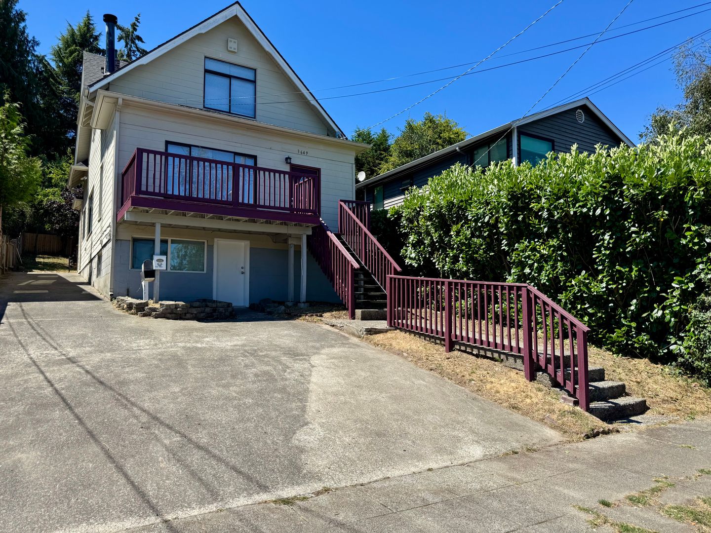 Seattle House: 3649 23rd Ave W