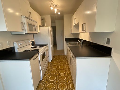 3035 14th Ave W - 6, Seattle, WA 98119
