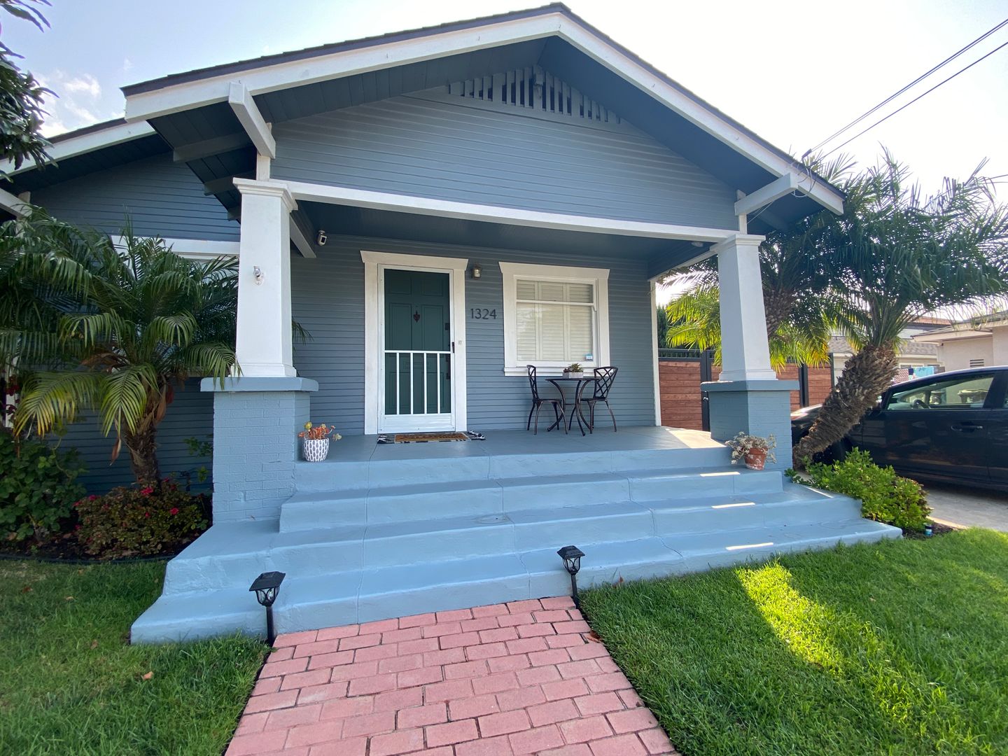 Long Beach House: 1324 Prospect Ave