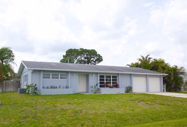 Port St. Lucie House: 336 SE Tranquilla Avenue