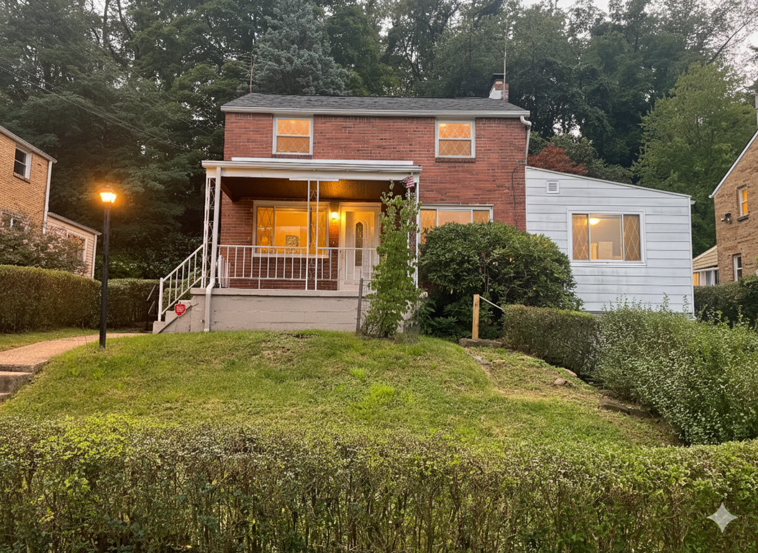 Pittsburgh House: 123 MacFarlane Dr