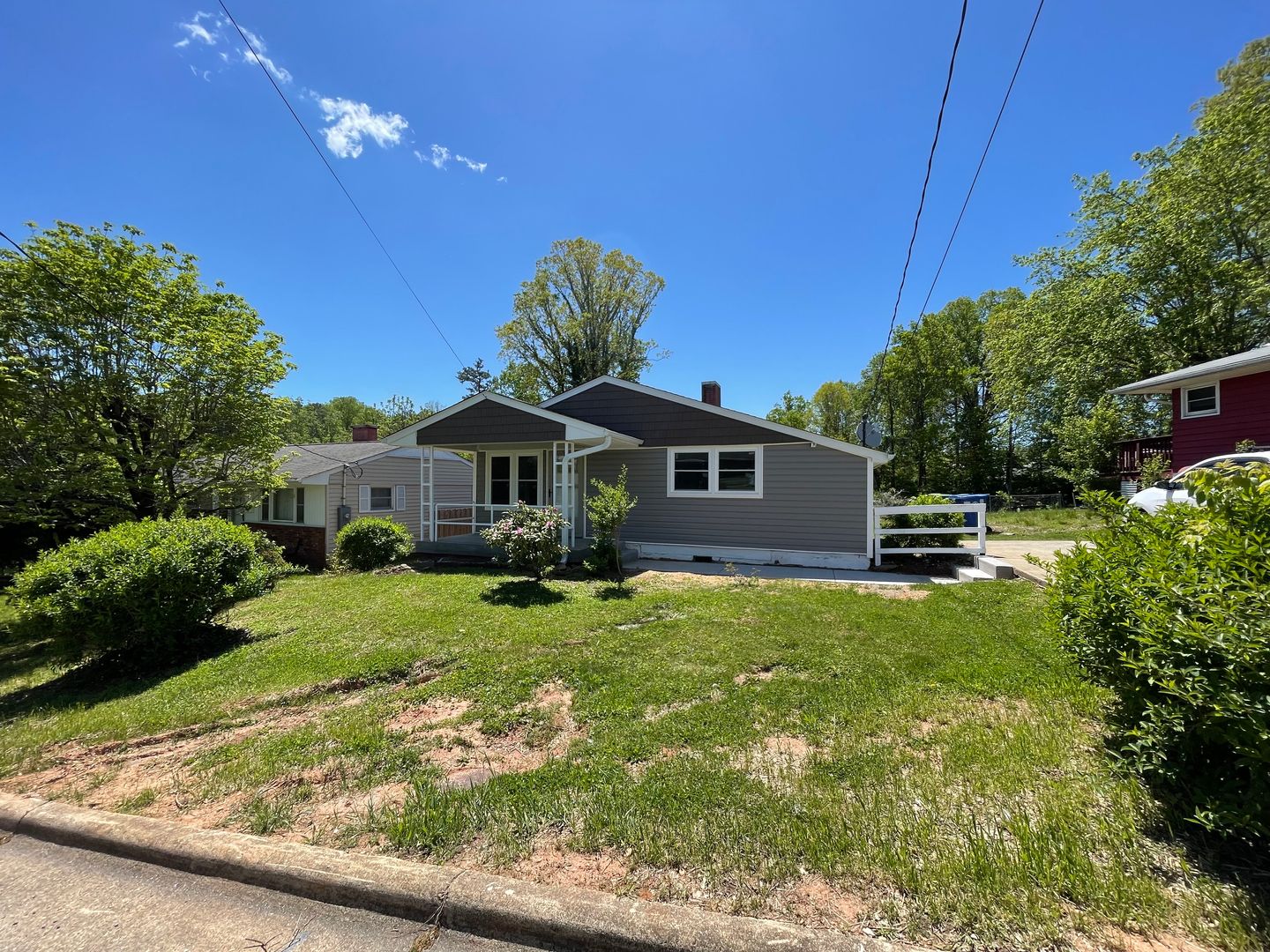 Asheville House: 32 Taft Ave
