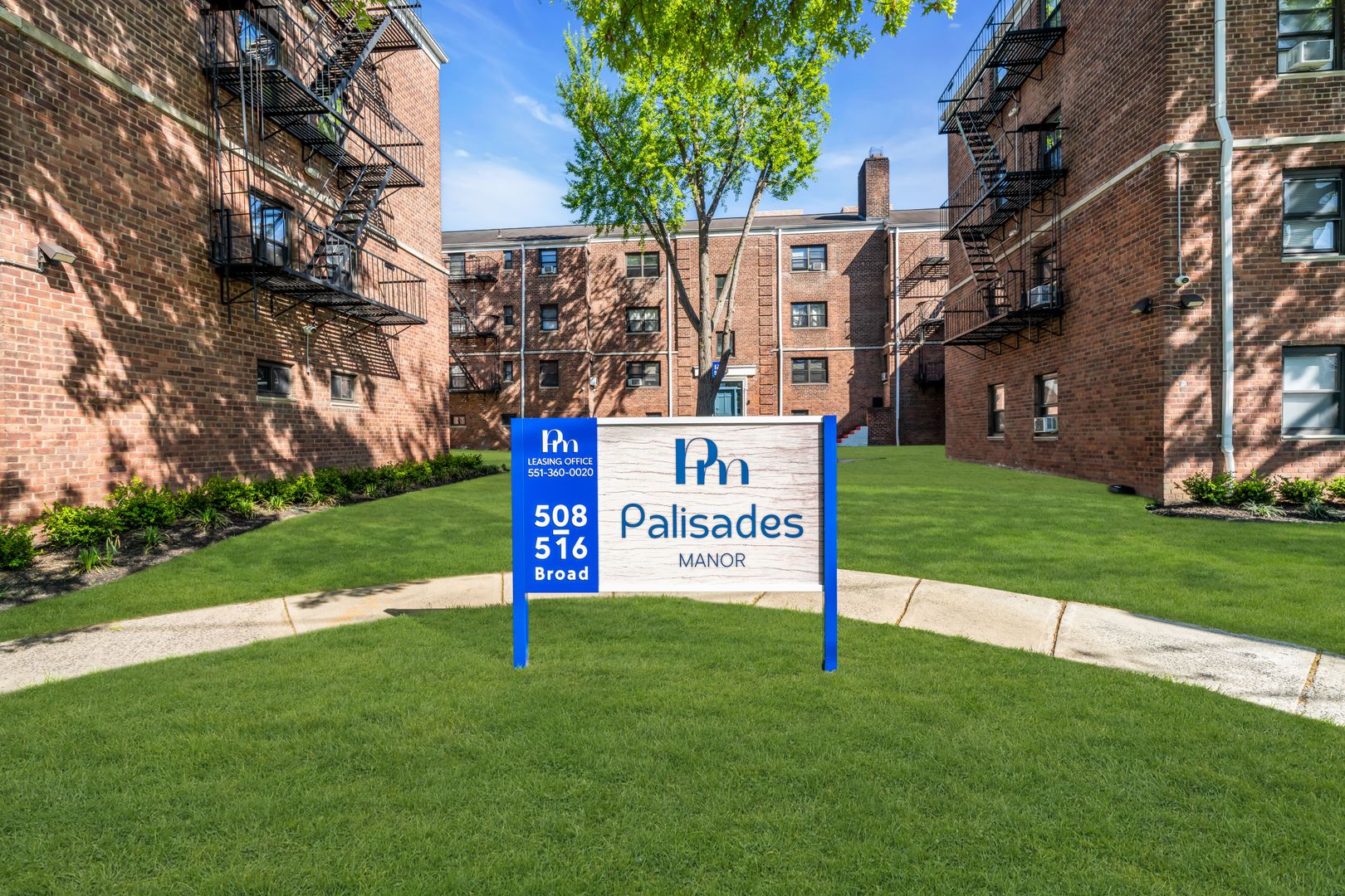 Palisades Park Apartment: 508-542 Broad Avenue