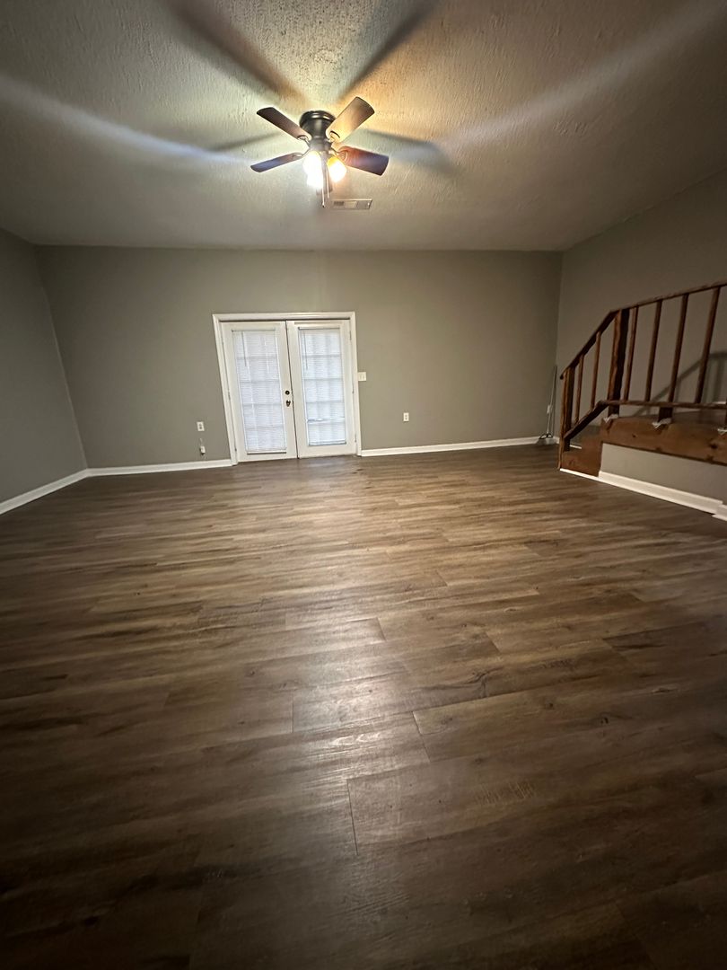 Chattanooga House: 7715 Cecelia Dr.