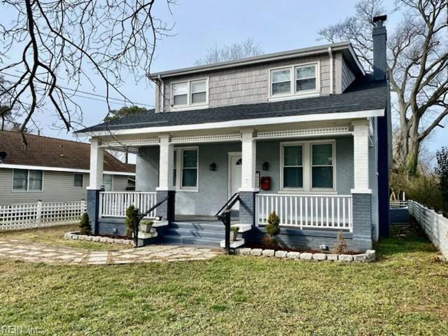 Norfolk House: 8575 Chesapeake Boulevard