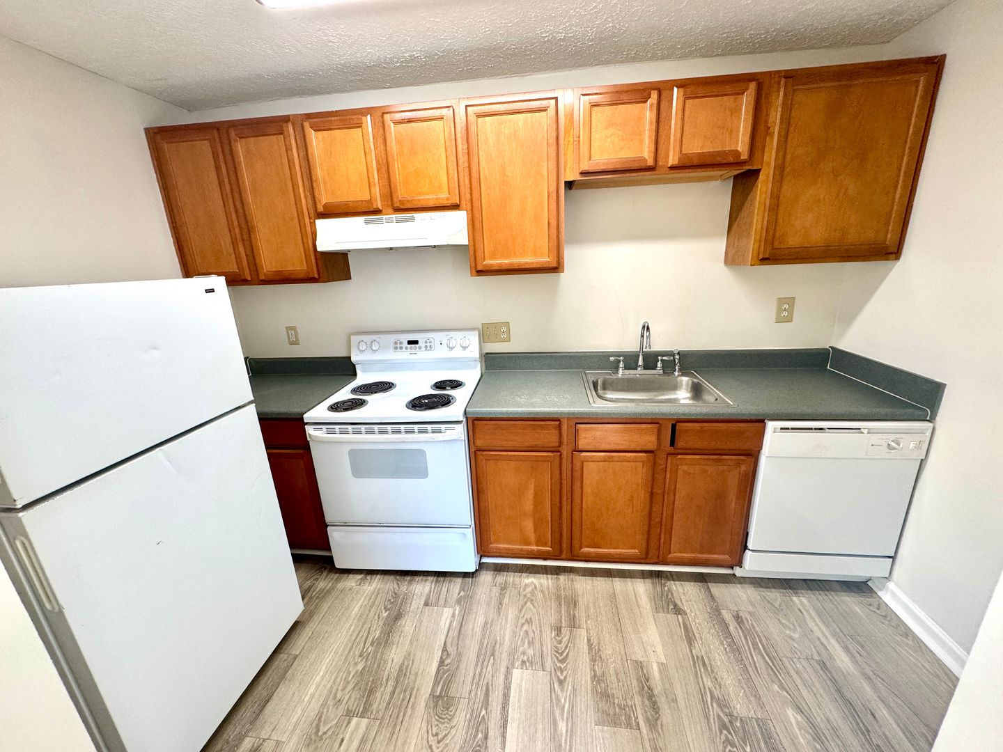 Newport News Apartment: 410 Union St
