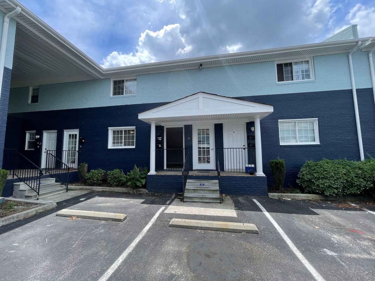 Norfolk Apartment: 9628 12th Bay St