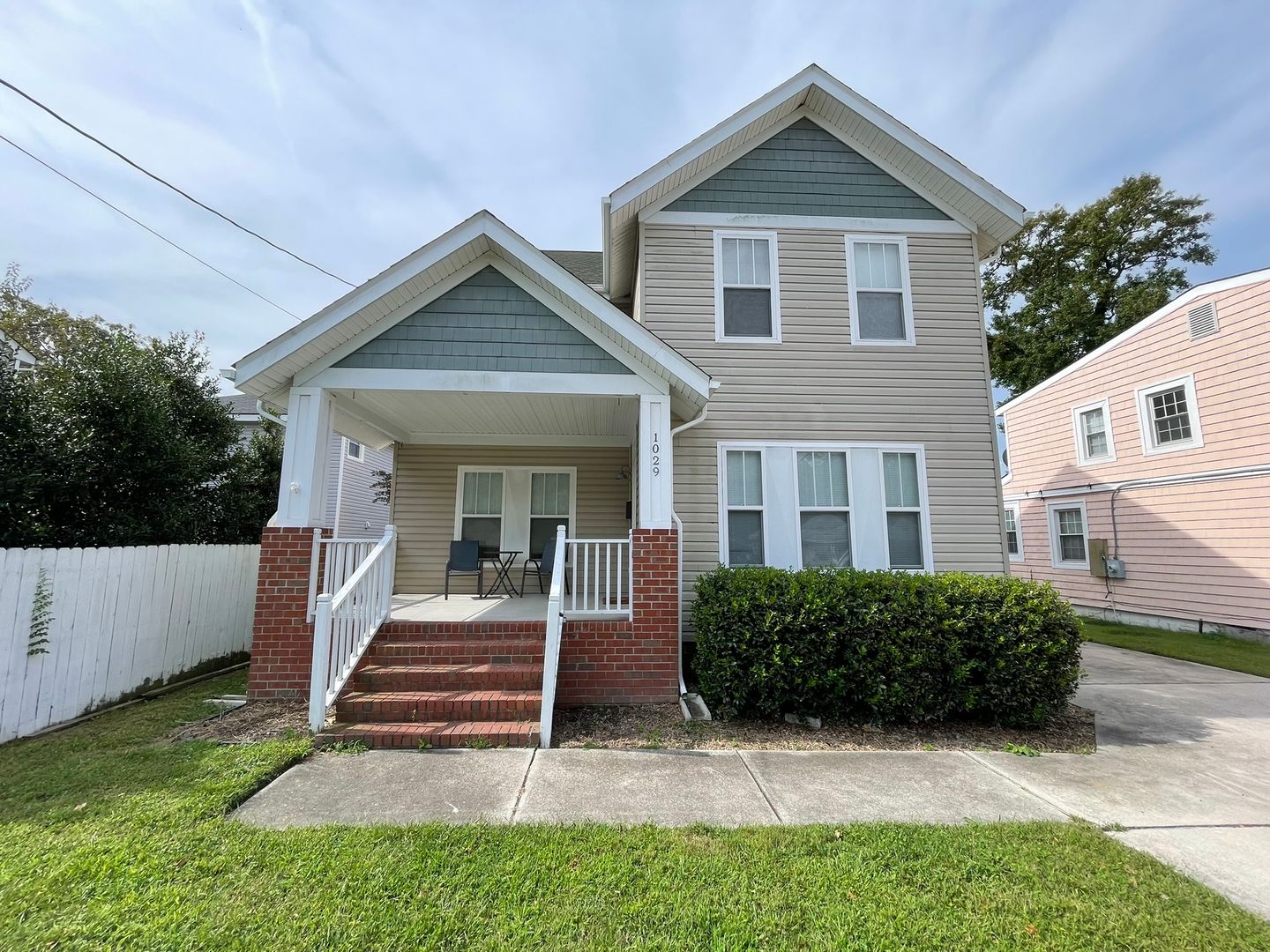 Norfolk House: 1029 E Balview Avenue